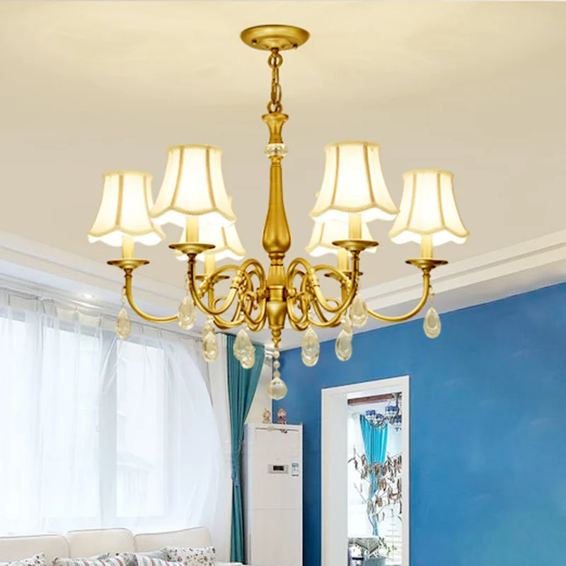 Woonkamerhanger met gebogen arm, vintage metalen 6-koppige messing kroonluchterlamp met geschulpte stoffen kap Clearhalo