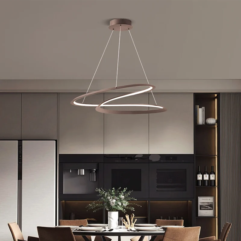 Woonkamerkroonluchterlamp Minimalistische LED-hanglamp met gedraaide aluminium kap Clearhalo