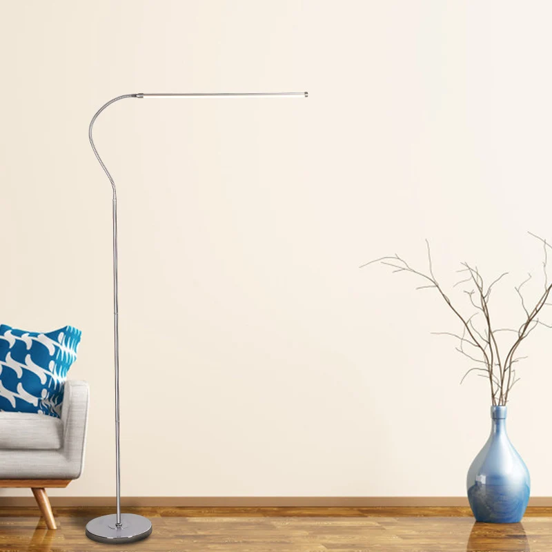 Zilver gebogen staande lamp Eenvoud LED metalen leesvloerverlichting voor studeerkamer met zwanenhalsarm Clearhalo