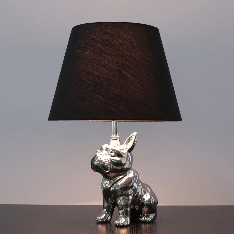 Zilver/Goud 1 Hoofd Nachtlampje Traditioneel Hars Honden Nachtkastje Licht met Conische Stoffen Schaduw voor Slaapkamer Cl...