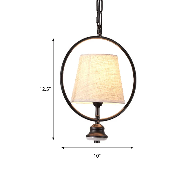 Zwart 1-lichts hangend verlichtingsarmatuur Traditionele stoffen trapeziumvormige hangende plafondlamp met ijzeren ring Cl...