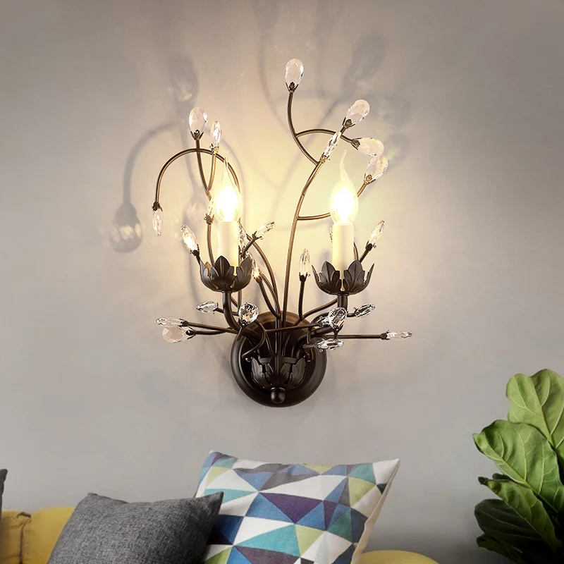 Zwart 2-lichts schanslicht, rustieke metalen kaars, wandverlichtingsarmatuur voor slaapkamer met decoratief kristal Clearhalo