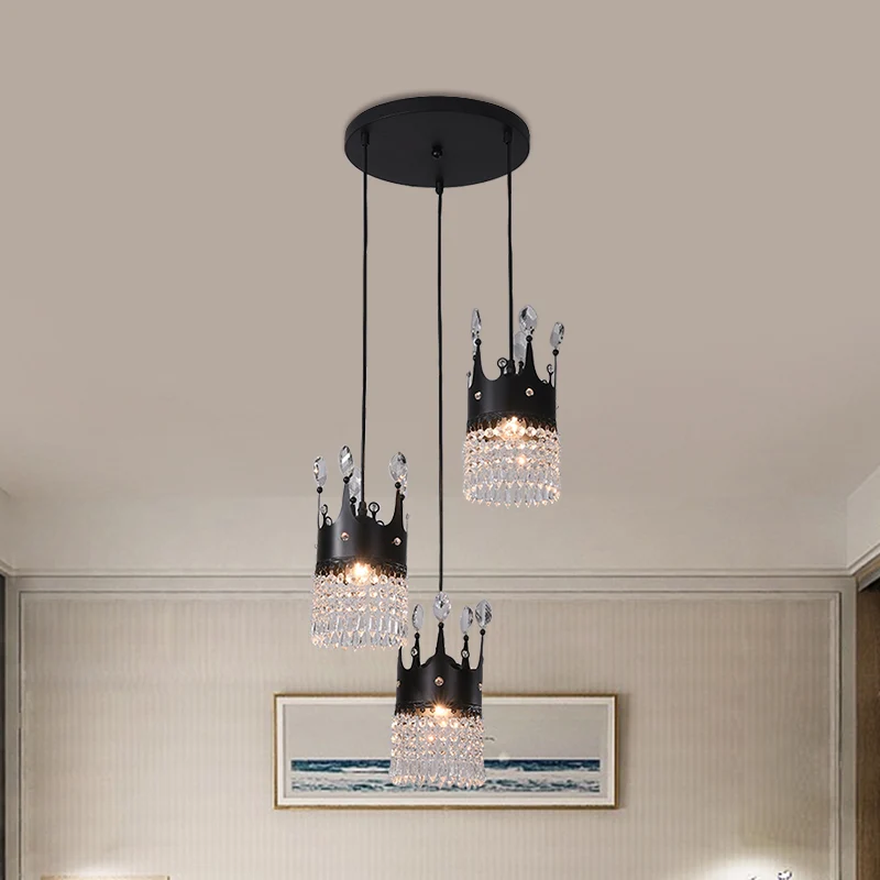 Zwart lineaire/ronde kroon hanglamp modern metaal 3-kops eetkamer multi-hanglamp met kristallen drapering Clearhalo