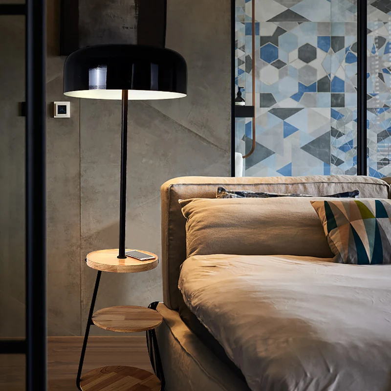 Zwarte afwerking Bowl Shade vloerstaande lamp Modernisme 2 lampen Metalen vloerlamp met houten planken Clearhalo