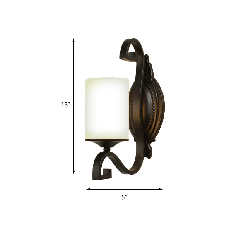 Zwarte cilindrische wandlamp Sconce vintage stijl metalen 1-lichts studeerwandlamp met witte glazen kap Clearhalo
