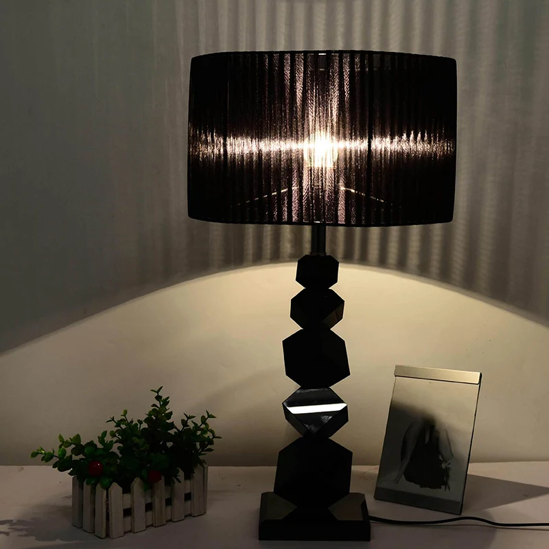 Zwarte Drum Nachtkastje Lamp Moderne 12"/13" W Tafellamp van enkele geplooide stof met stenen voetstuk Clearhalo