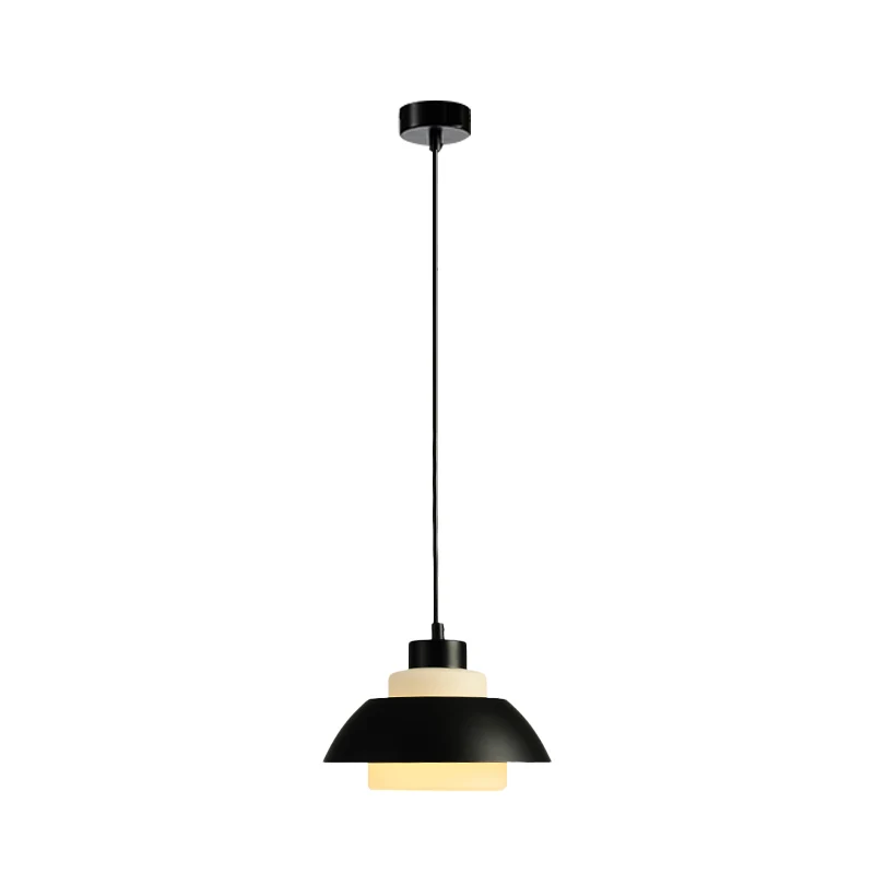 Zwart/witte uitlopende kap hanglamp Macaron Stijlvolle 1-lichts metalen hanglamp voor eetkamer Clearhalo