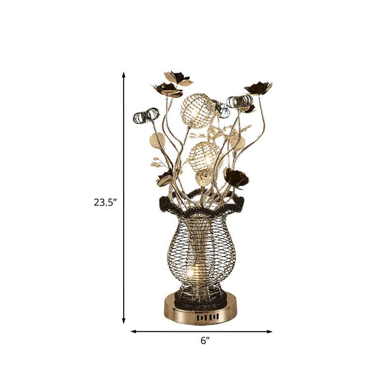Zwart-zilveren bloementafellamp Art Decor Aluminium Studeerkamer LED-bureauverlichting met Little Bloom-ontwerp Clearhalo