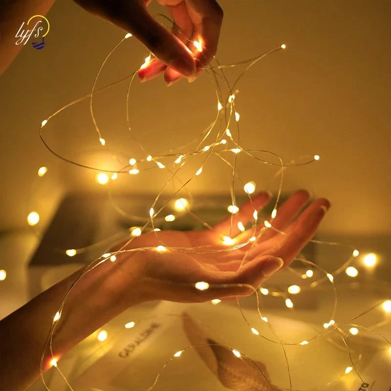 GLIMLIGHT – Warmwitte, op batterijen werkende lichtsnoer voor huis en tuin Cozey Maison