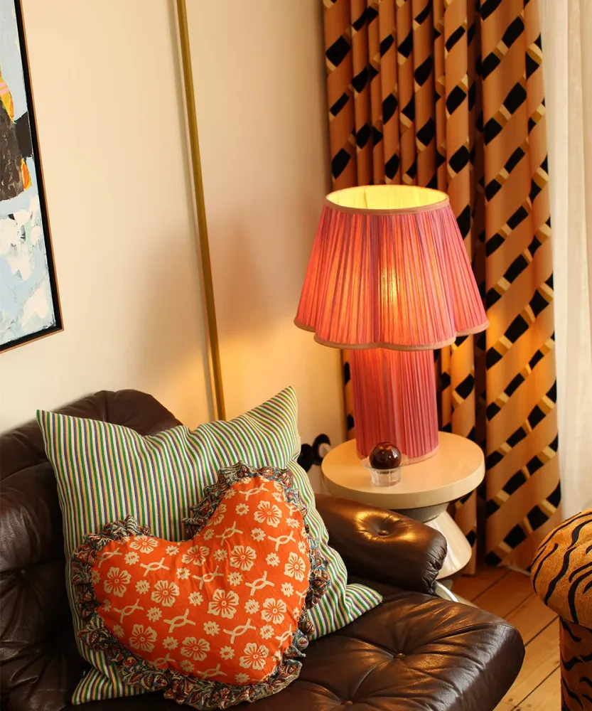 Doing Goods Myra Lamp Fuchsia - Groot 18 x 40 x 57 cm - Zijde/ Viscose