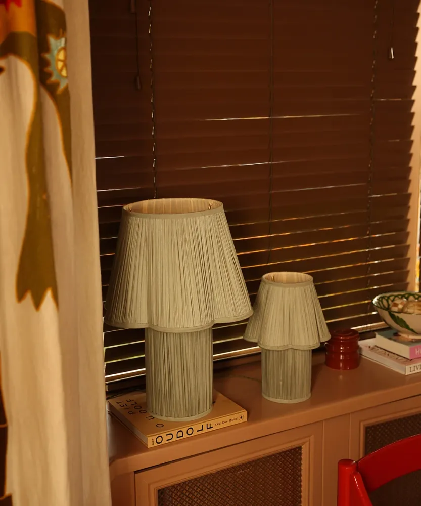 Doing Goods Myra Lamp Saliegroen - Groot 18 x 40 x 57 cm - Zijde/ Viscose