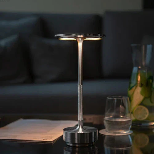 Draadloze Tafellamp met Verstelbare Helderheid – Oplaadbare LED Lamp voor Binnen en Buiten