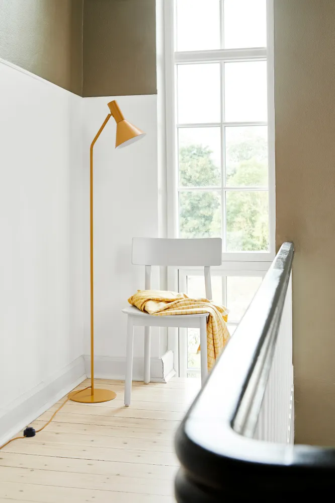 Frandsen vloerlamp LYSS - beige - 36x25x150cm