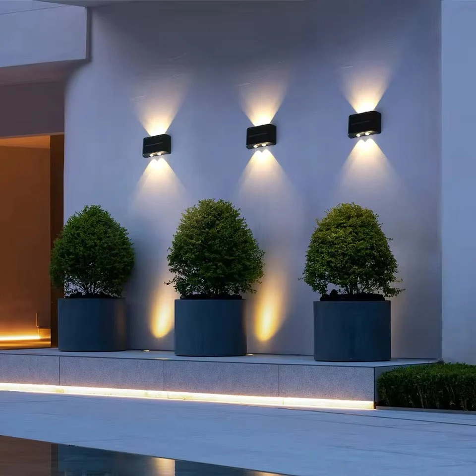 LED Solar Wandlampen - Stijlvolle & Efficiënte Buitenverlichting Glowblend