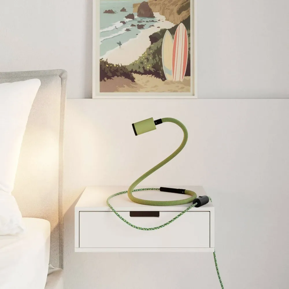 GU1d-one Pastel Verstelbare lamp zonder voet met mini LED spot en UK-stekker - Grasgroen