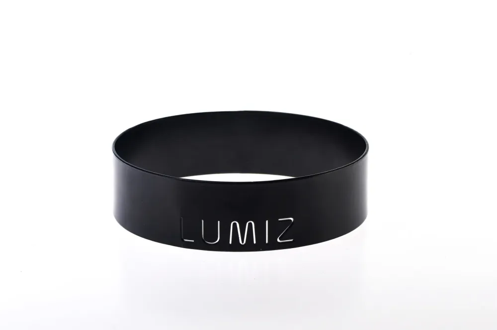 Lumiz metalen ring - 18 cm - zwart