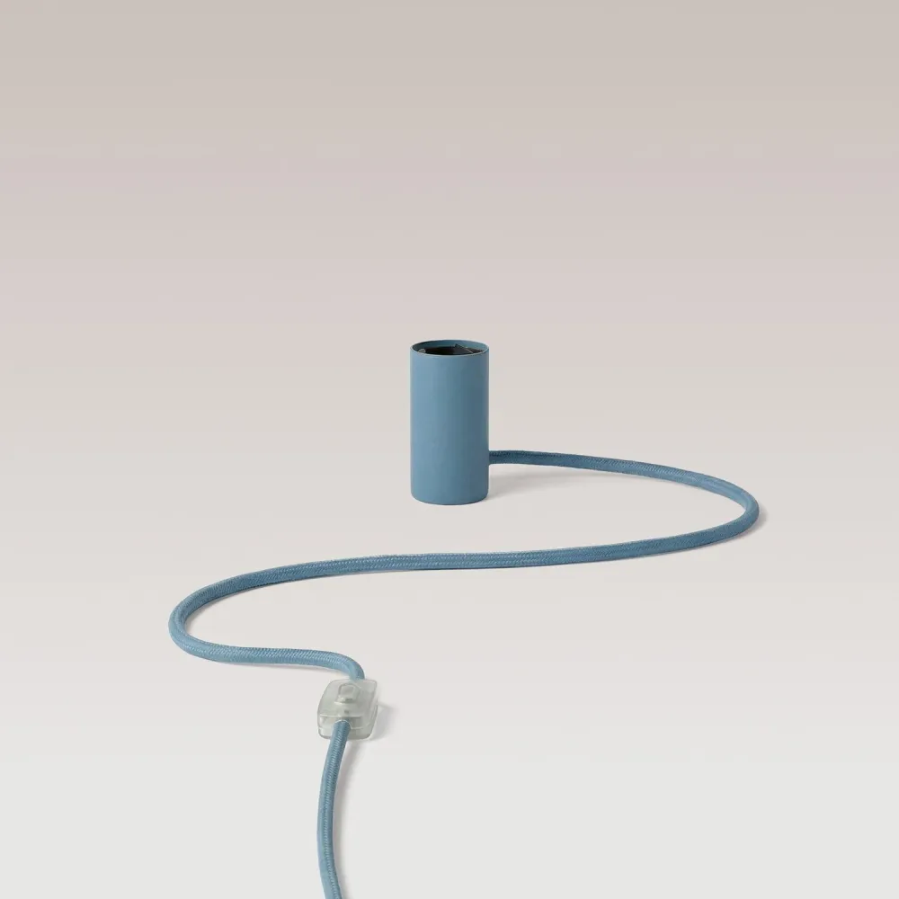Magnetische plug- lamp met E27-fitting en UK-stekker - Blauw