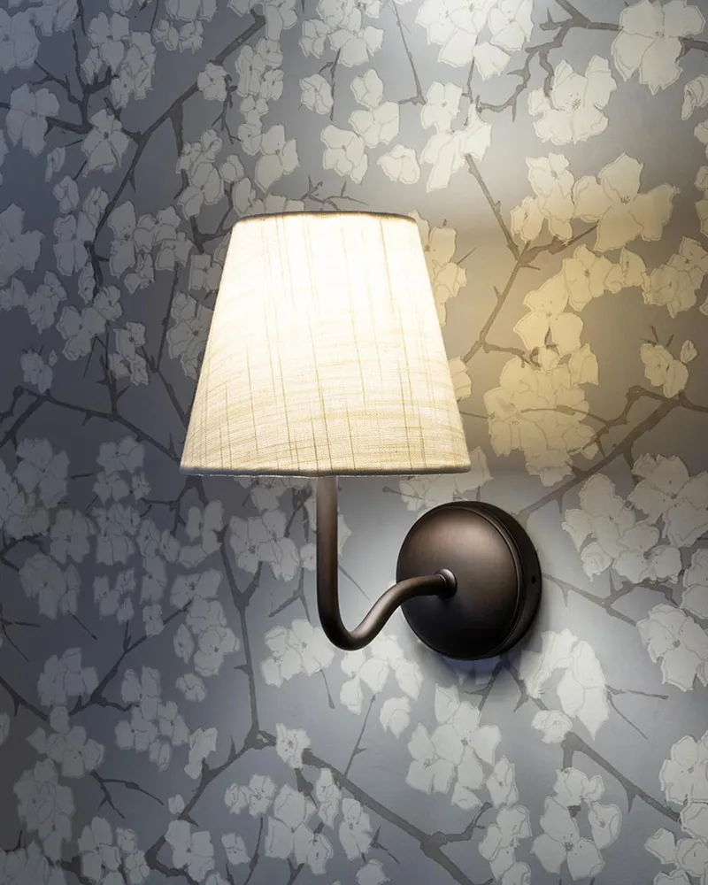 Malvern Medium Wandlamp Alabaster Wit - Brons