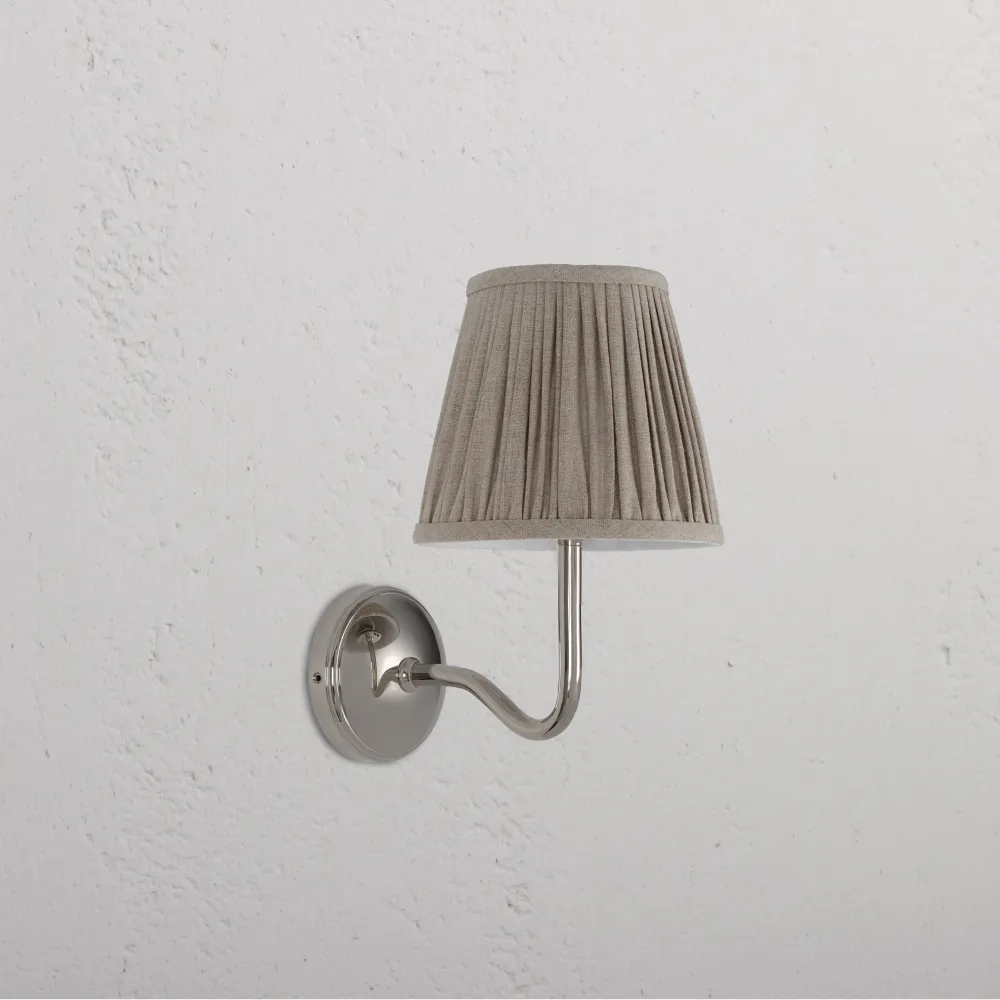 Malvern Medium Wandlamp Geplooid Naturel Beige - Gepolijst Nikkel