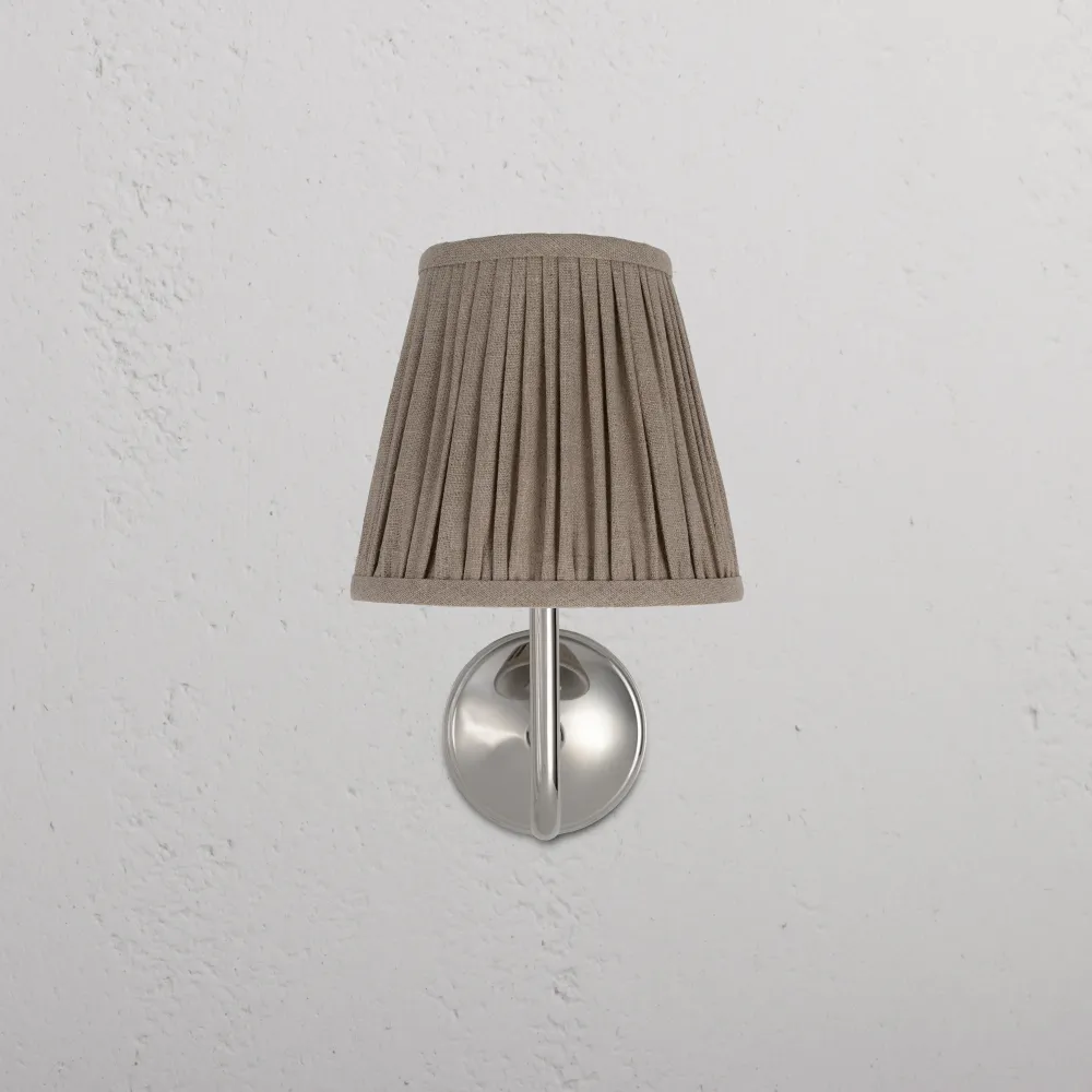 Malvern Medium Wandlamp Geplooid Naturel Beige - Gepolijst Nikkel