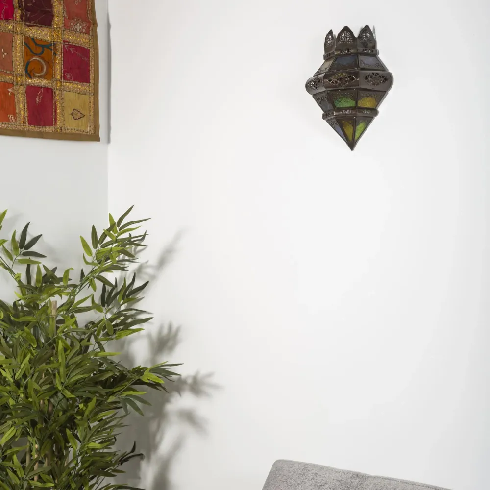 Marokkaanse smeedijzeren en kristallen kroon wandlamp