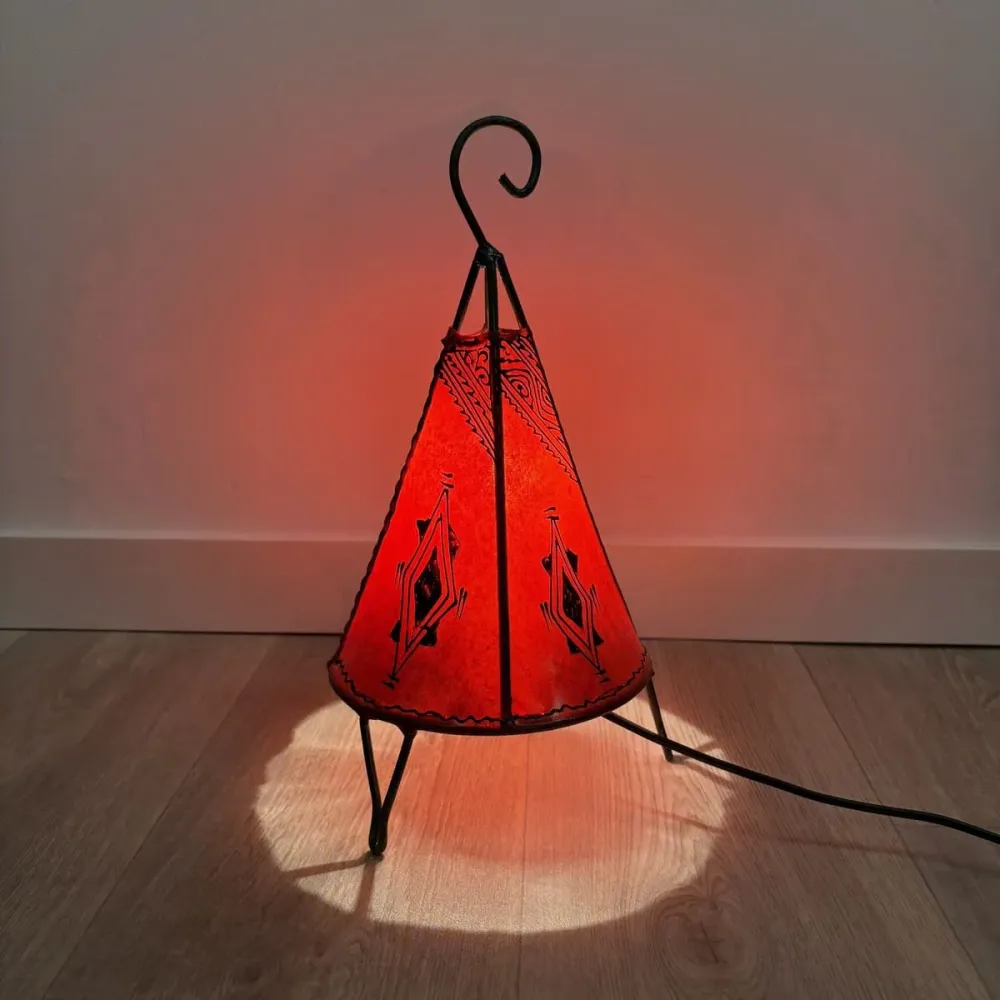 Marrakech Piramide Rood Leren Lamp 35cm