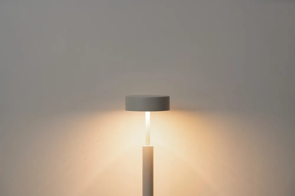Milan - Peak Floor lamp H.130 cm Led PCB Textured mink