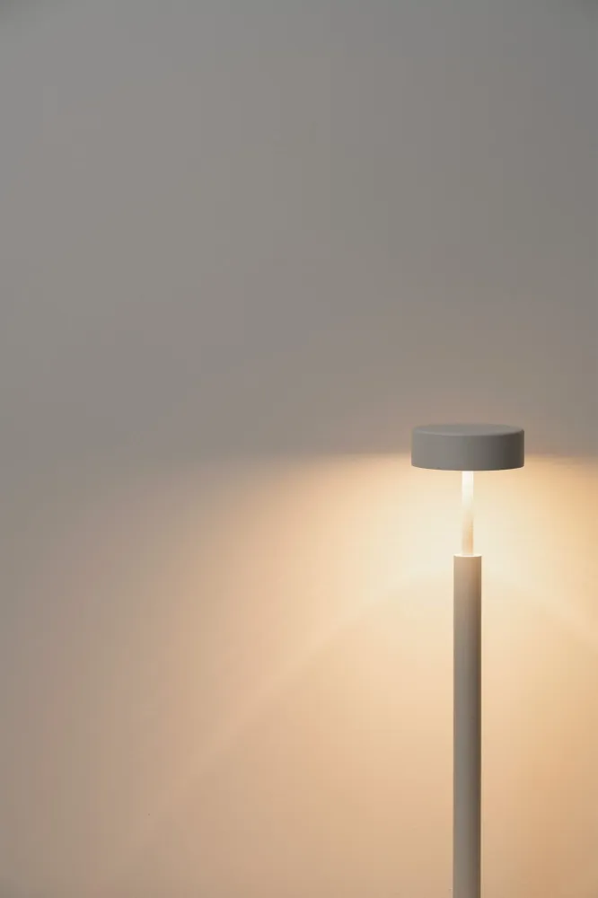 Milan - Peak Floor lamp H.130 cm Led PCB Textured mink
