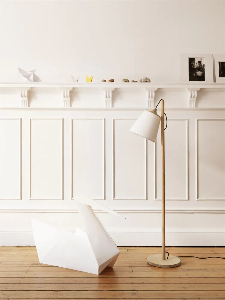 Muuto Pull vloerlamp Oak/White