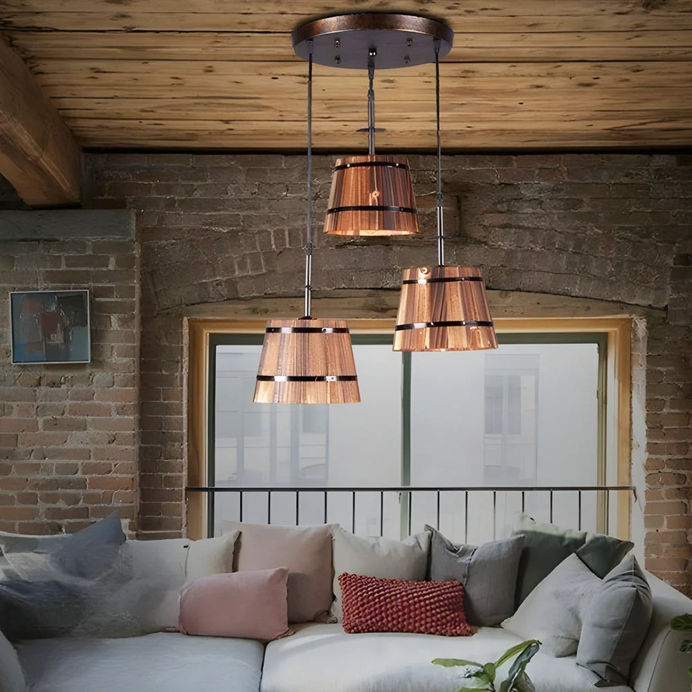 RusticCharm – Hanglamp de vorm van een houten emmer voor de bar Niyra
