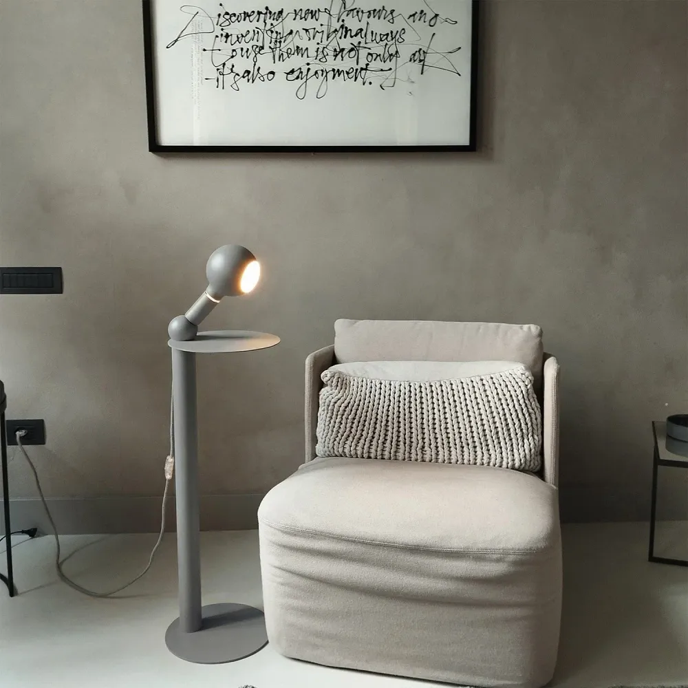 Rocco - Vloerlamp met UK-stekker en Camo-lichtbron - Grijs