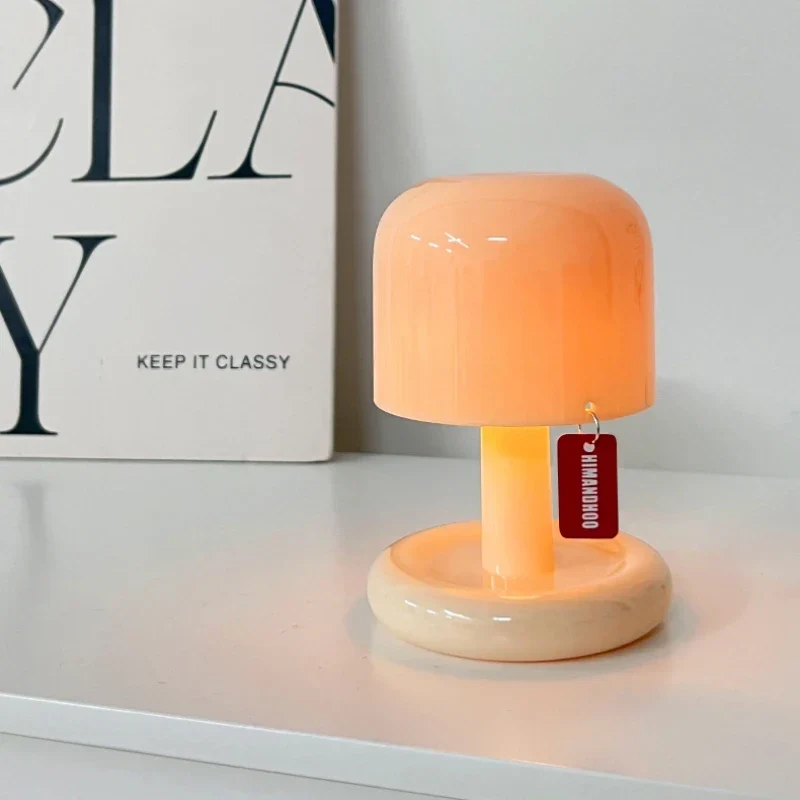 LuminaMycelium - Paddestoelvormige Lamp Selzar