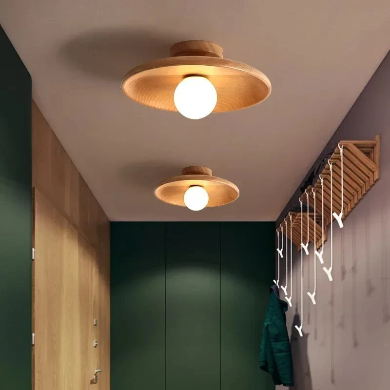 Nordic Houten Ronde Plafondlamp – Stijlvolle Verlichting voor Elke Ruimte Selzar