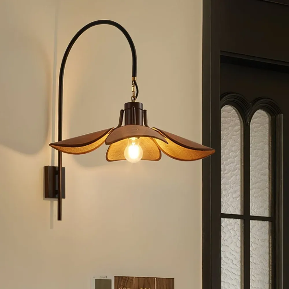 Petal – Bloemige Wandlamp Selzar