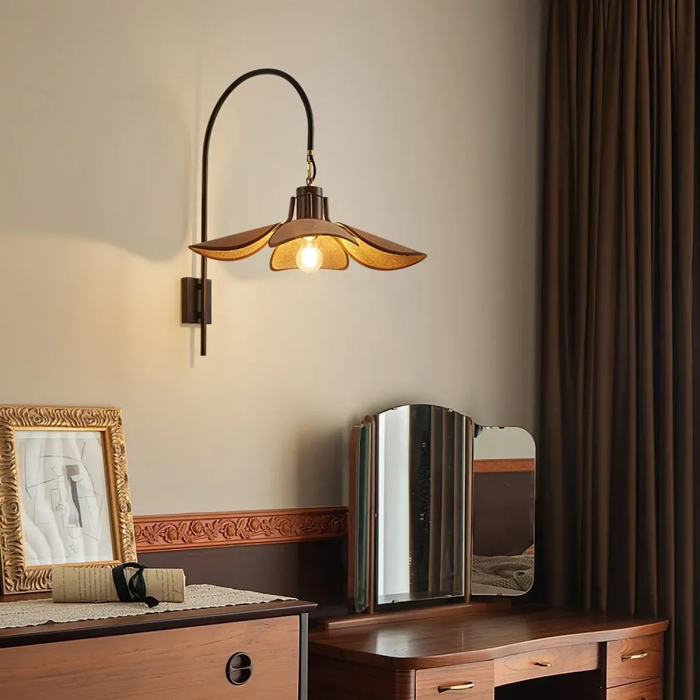 Petal – Bloemige Wandlamp Selzar