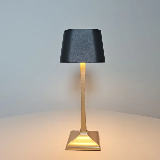 PowerGlow - USB Vierkante Tafellamp Selzar