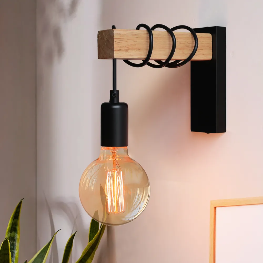 RusticBeam - Houten en IJzeren Wandlamp Selzar