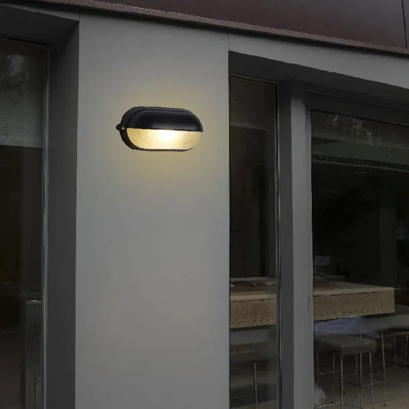 SteelGlow - Industriële Waterdichte Wandlamp Selzar