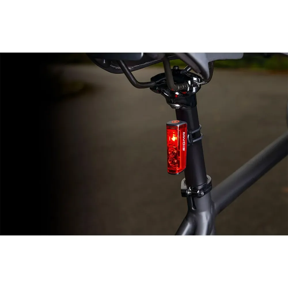 SIGMA Blaze Flash Achterlicht met Stoplicht