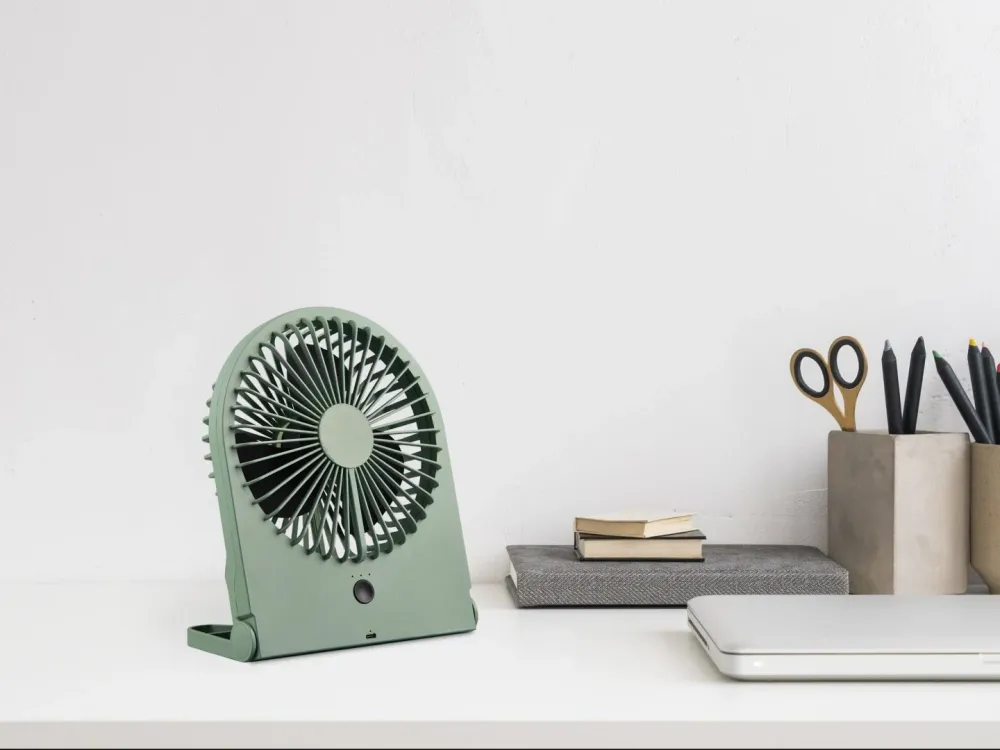 Trio Leuchten Tafelventilator Breezy - H 23 cm - Accu oplaadbaar – pistache groen