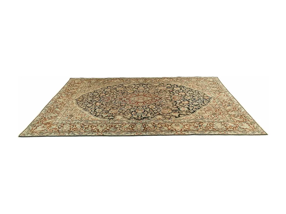 Woltapijt 267x168 Ecru Vintage Royal