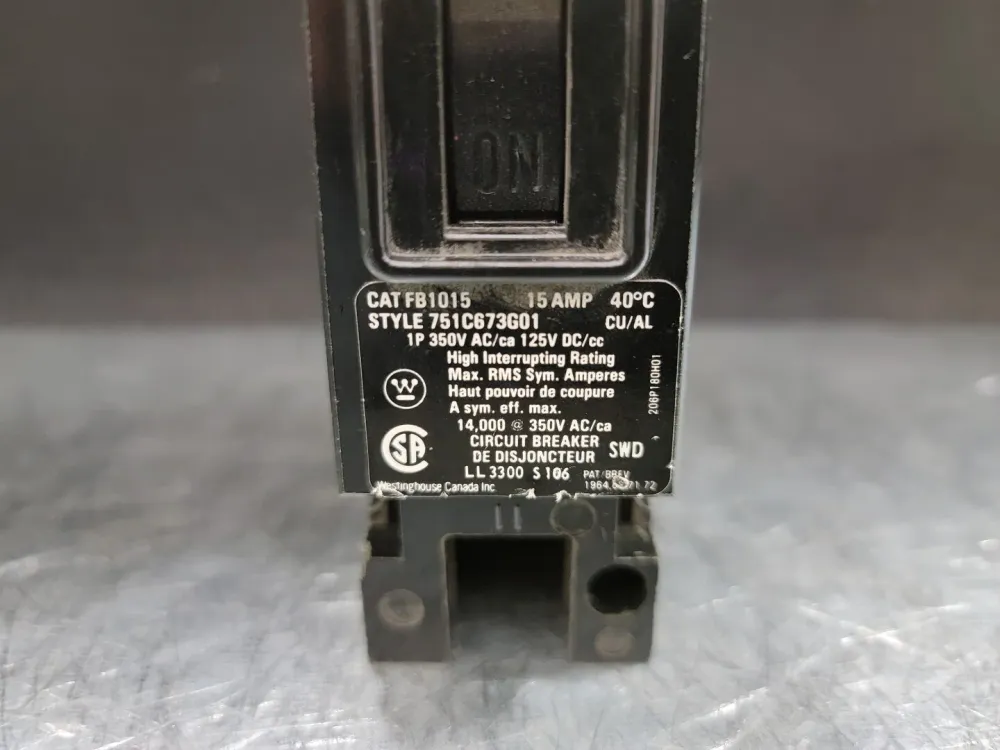15 Amp, 1 Pole, 350 volts Circuit Breaker FB1015